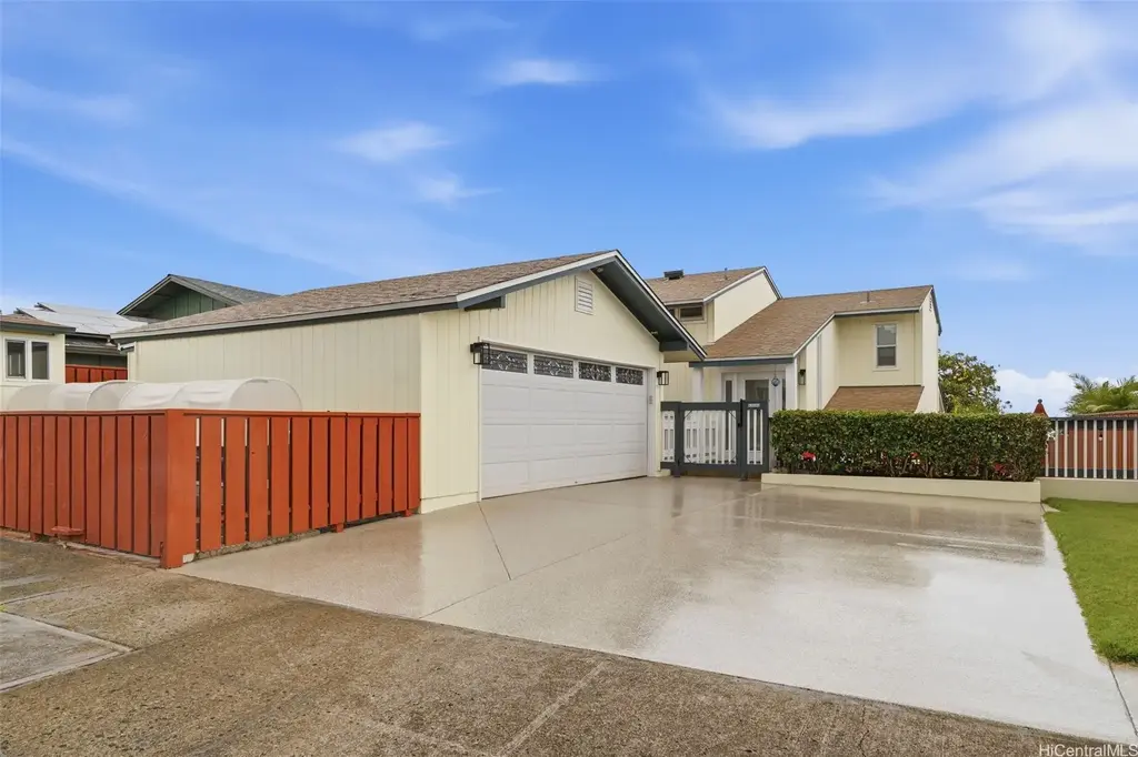 92-1256 Hoike Place, Kapolei