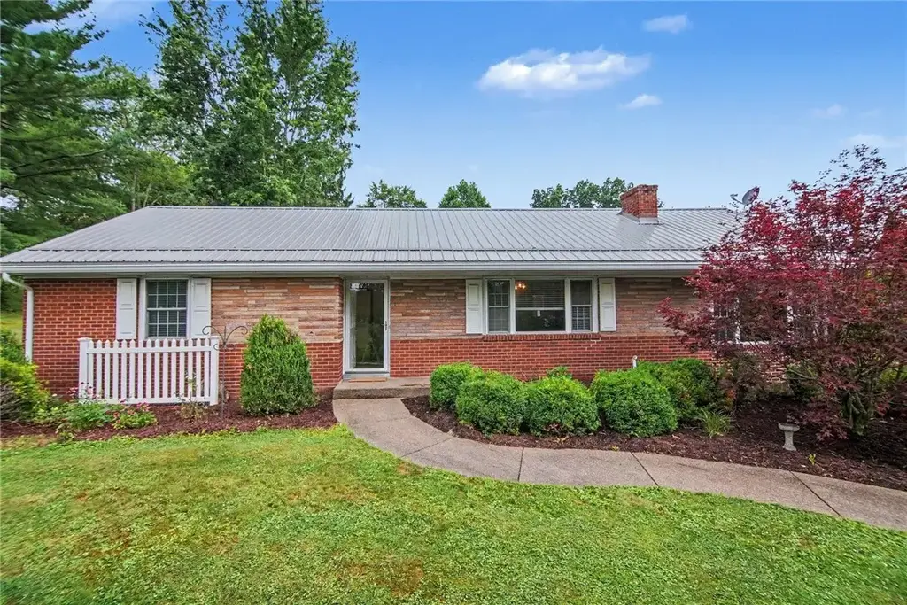 330 Butler Road , Saxonburg Boro