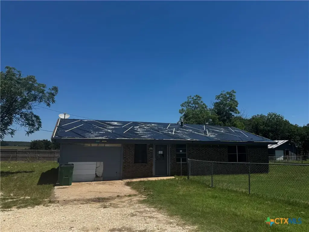598 Us Hwy 84 W, Evant