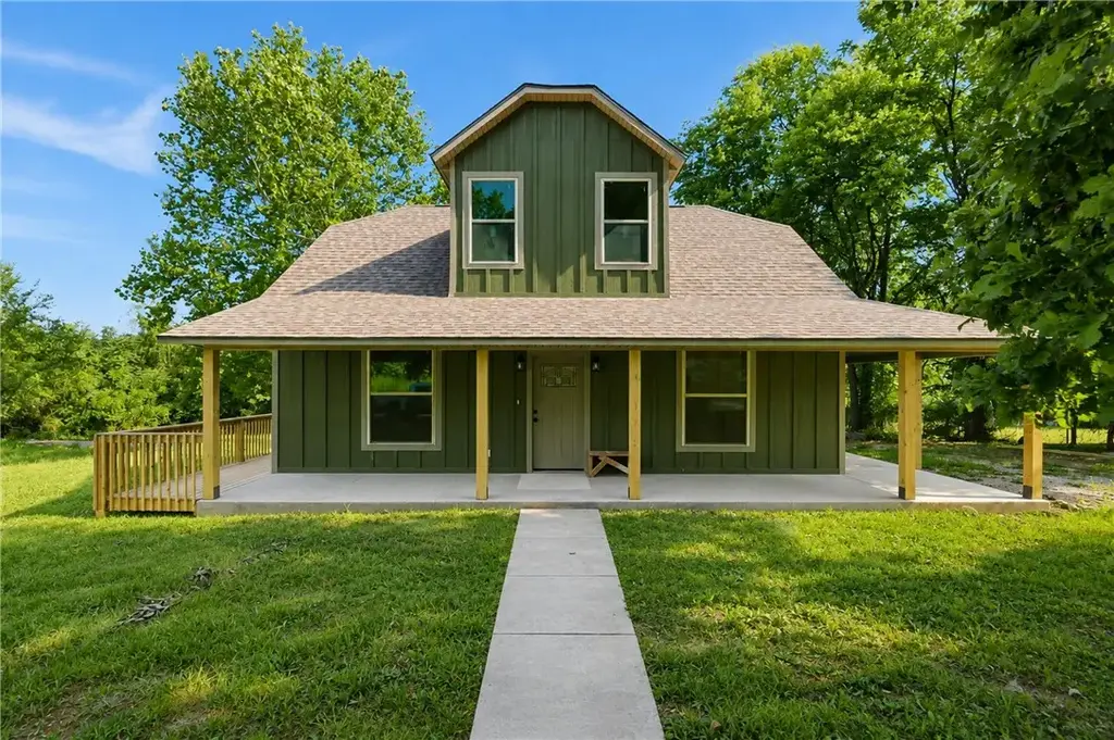 308 Flickinger Street, Sulphur Springs