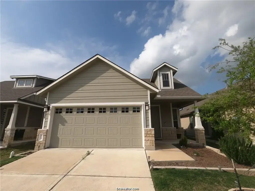 835 Mineral Wells Lane, College Station
