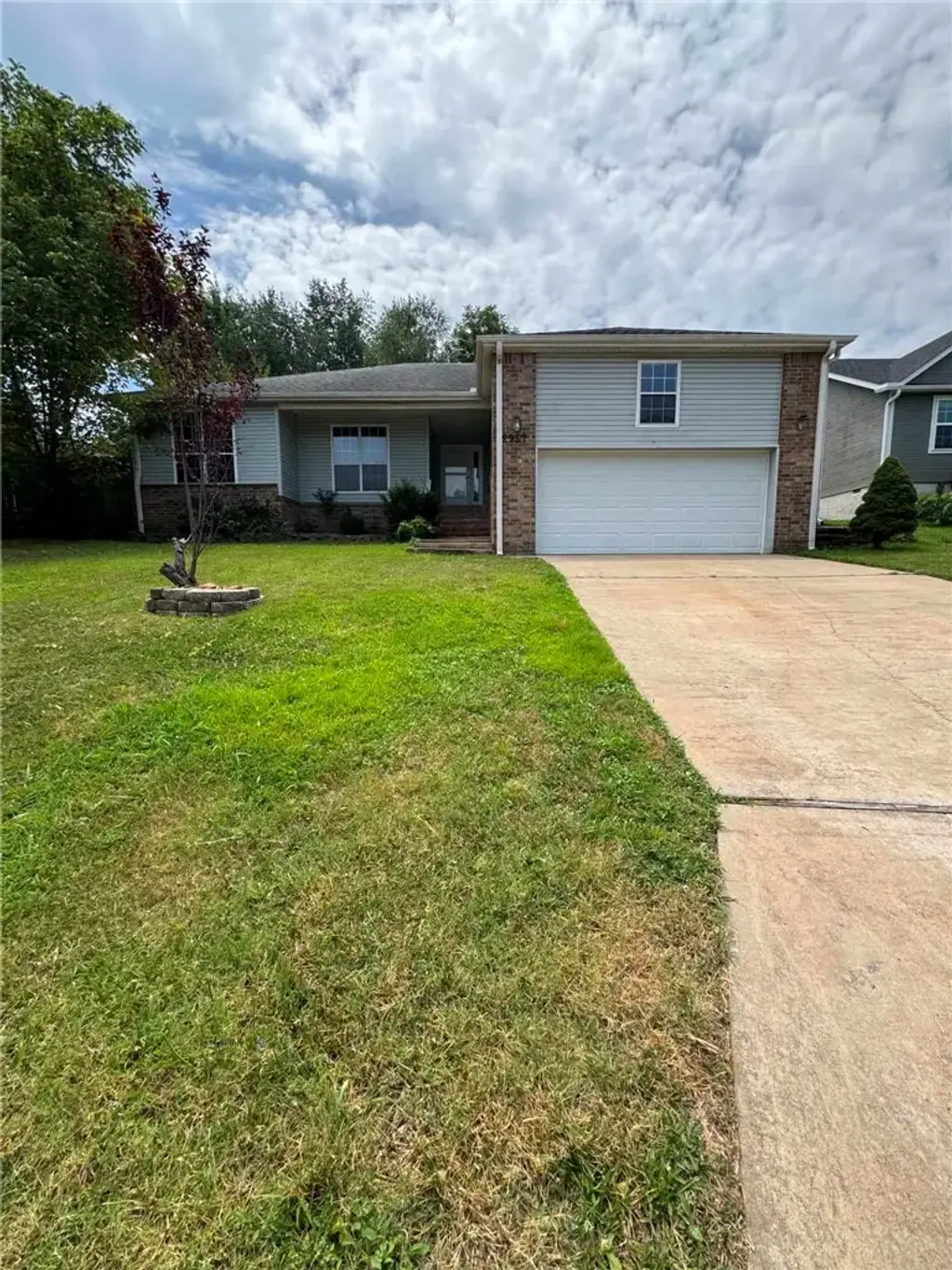 2957 E Setter Street, Fayetteville