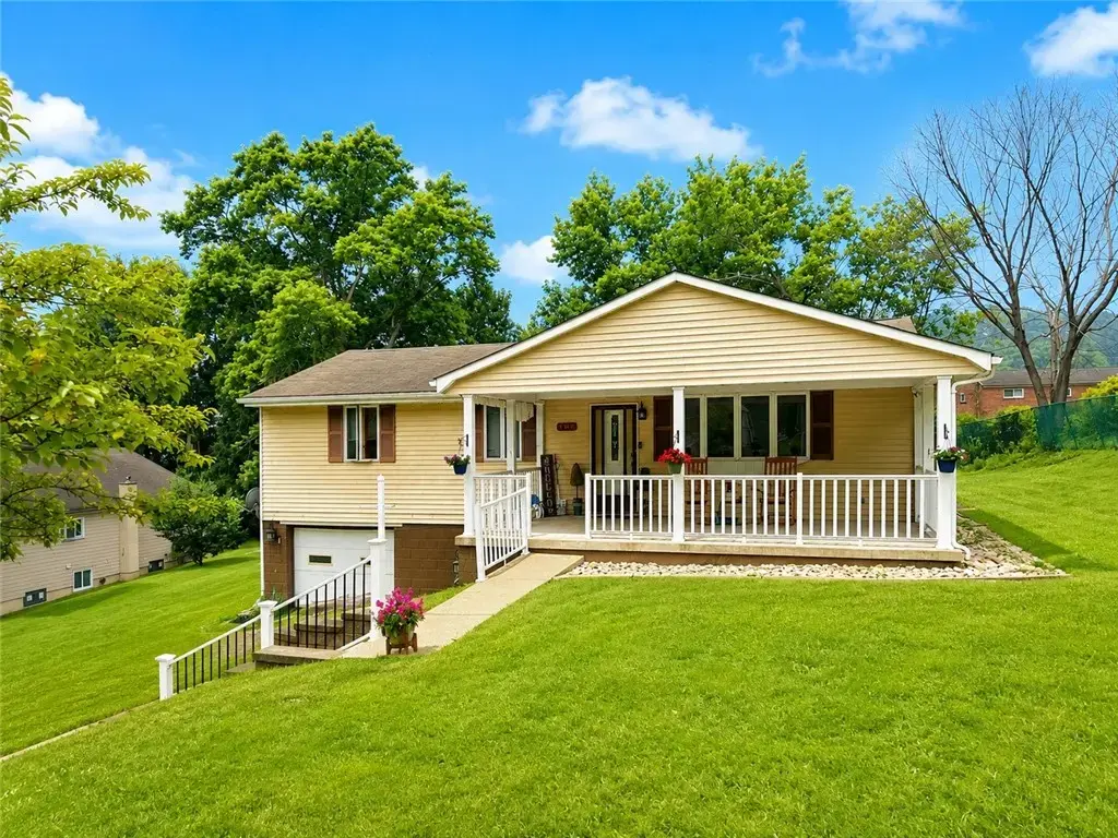147 College Avenue , Plum Boro