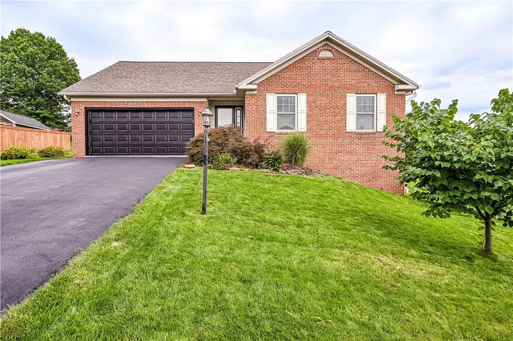 107 Ashton Drive , East Huntingdon