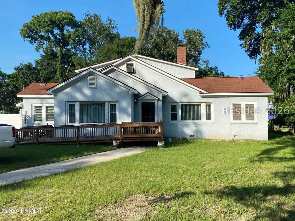 2201 Wilson Drive, Beaufort