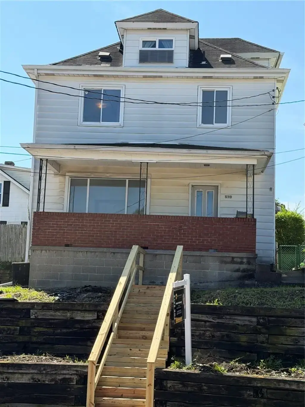 510 4th Street, N Charleroi