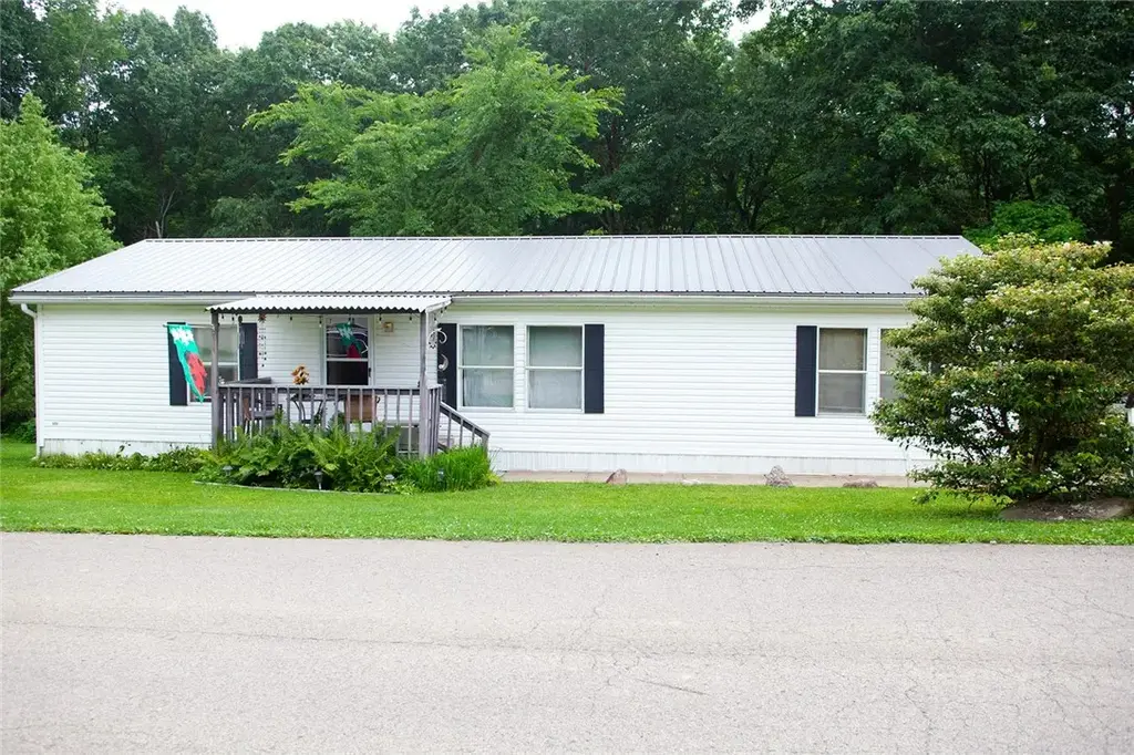 228 Sunny Hill Drive, Adams