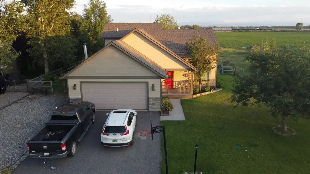 218 East Tobiano Trail, Belgrade