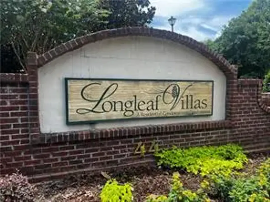 447 W Longleaf Dr 806, Auburn