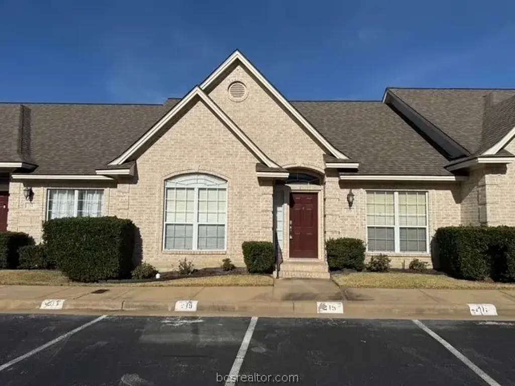 219 Fraternity, College Station