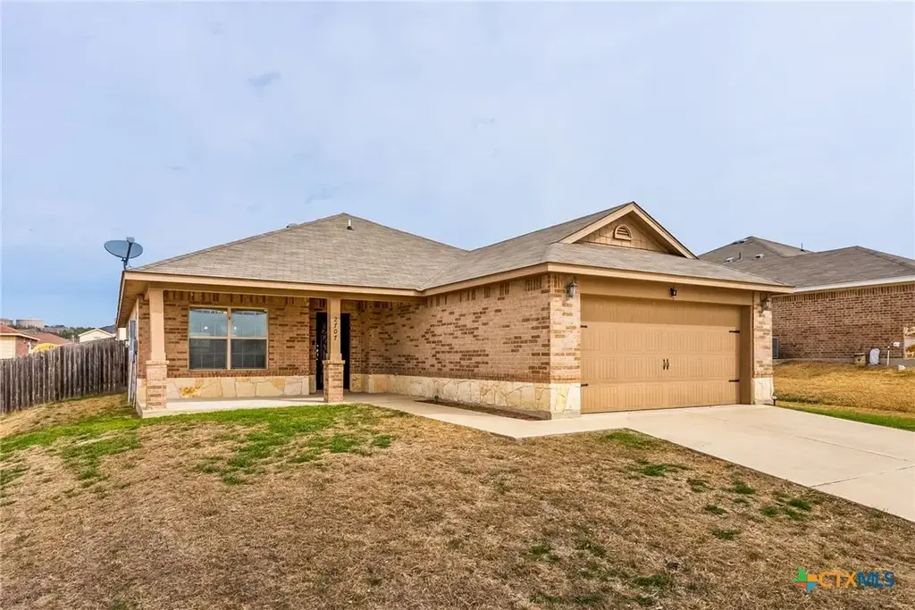2707 Camp Cooper Drive, Killeen