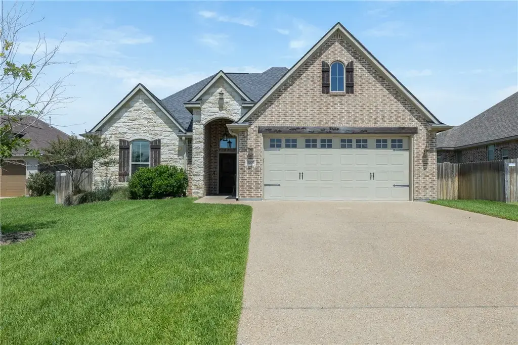 3005 Nobel Court, Bryan