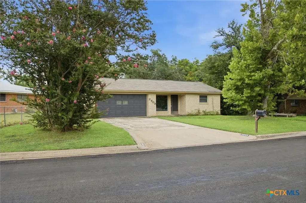 2809 Shady Hill Drive, Temple