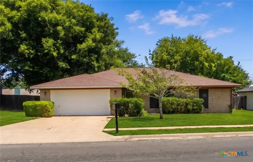 1410 Becker Drive, Killeen