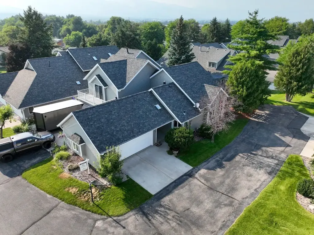 8 Little Fox Trail, Hamilton