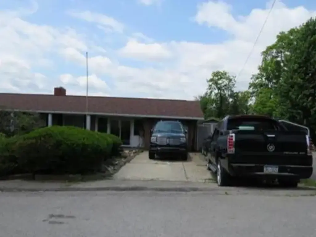 132 Sunrise Drive , Industry