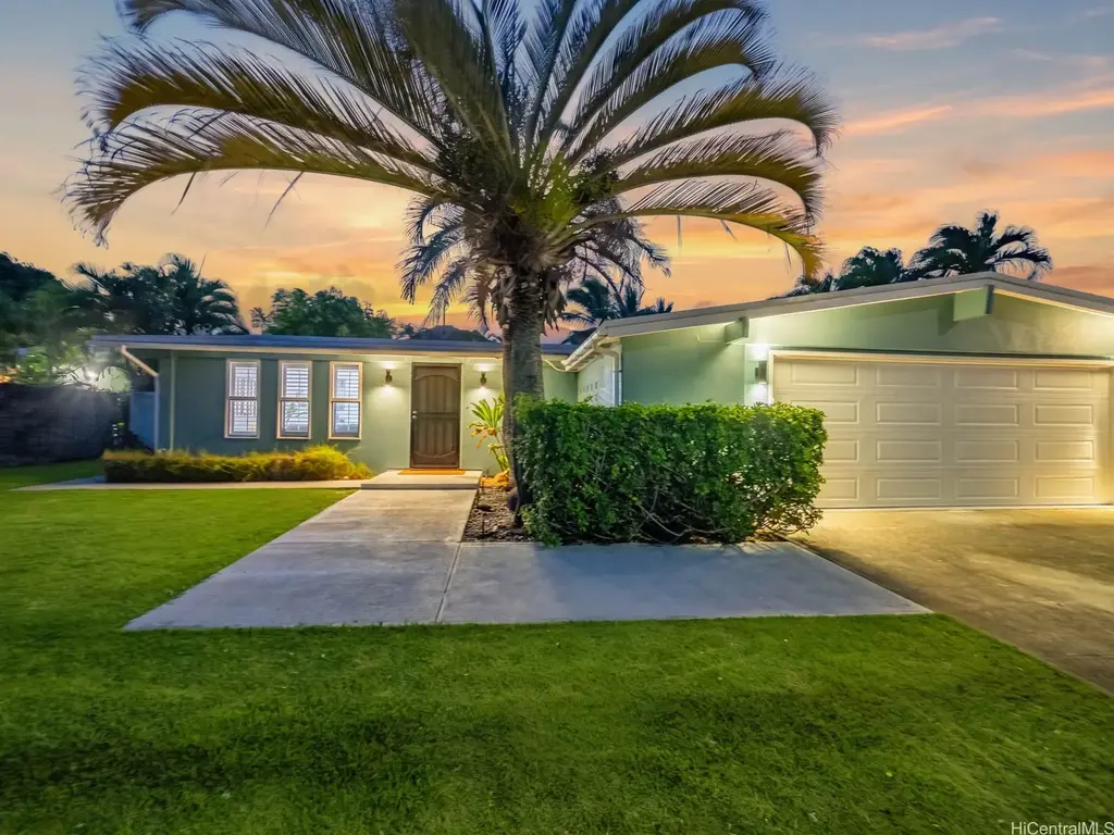 923 Mokapu Boulevard, Kailua