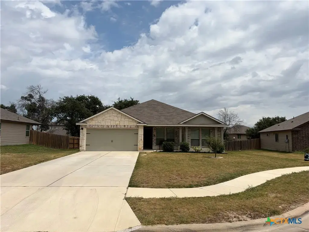 1824 Fall Creek Court, Copperas Cove