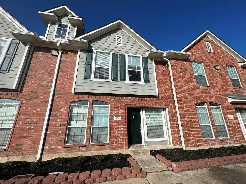 1001 Krenek Tap Road 1504, College Station