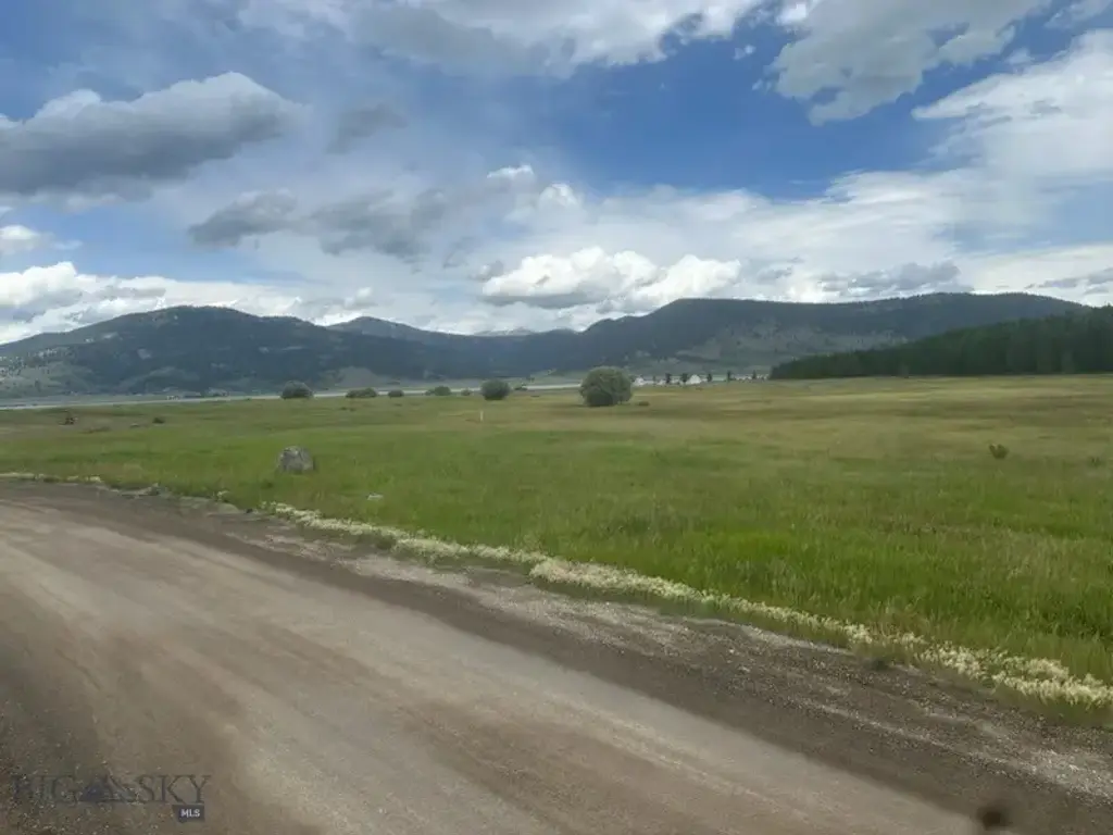 Tbd Moose (lot 4, Blk 31) Drive, West Yellowstone