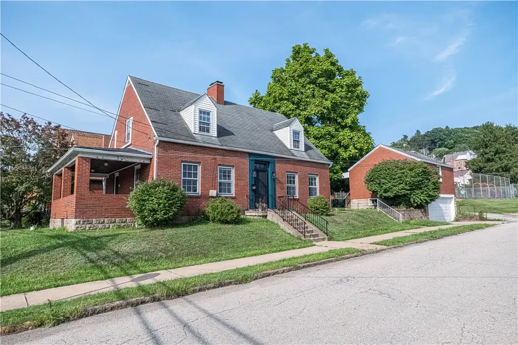 302 Edgewood Avenue, Trafford