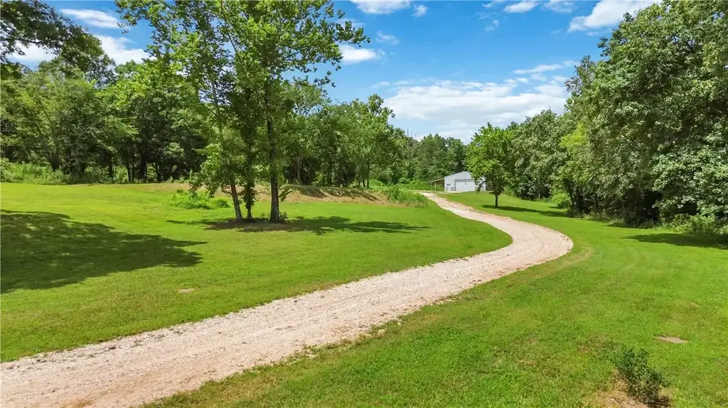 13294 W Highway 265 Road, West Fork