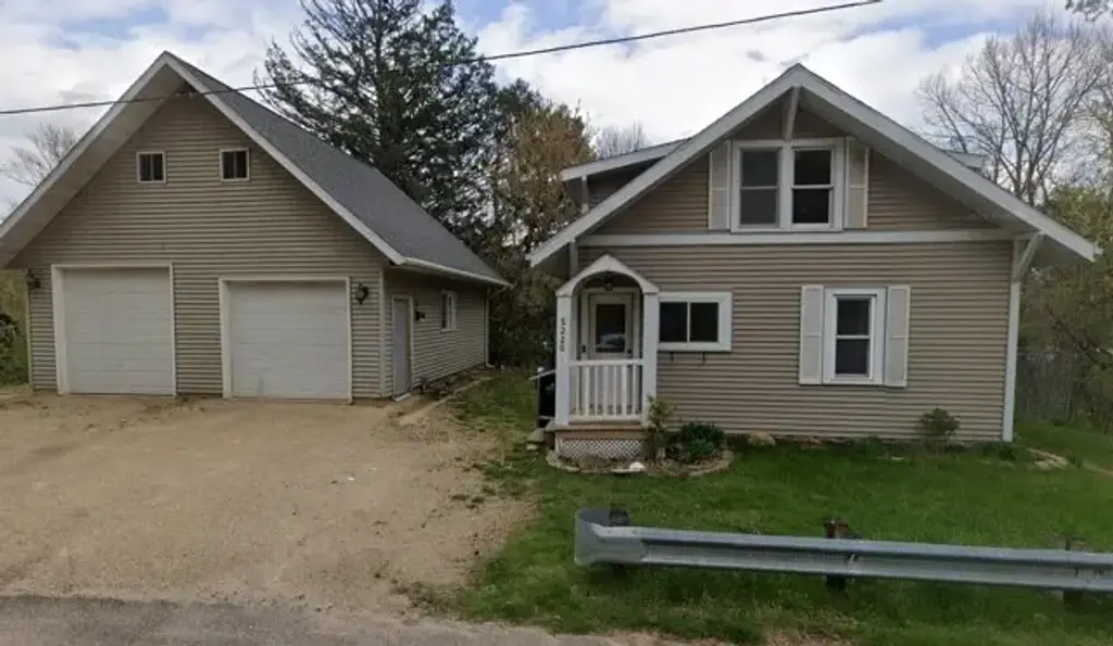 S220 Glade Avenue, Spring Valley