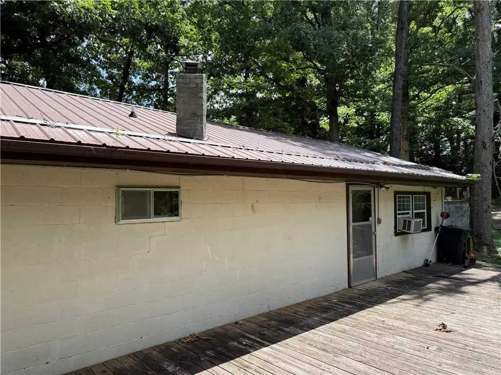 5448 Lariat Lane, Everton