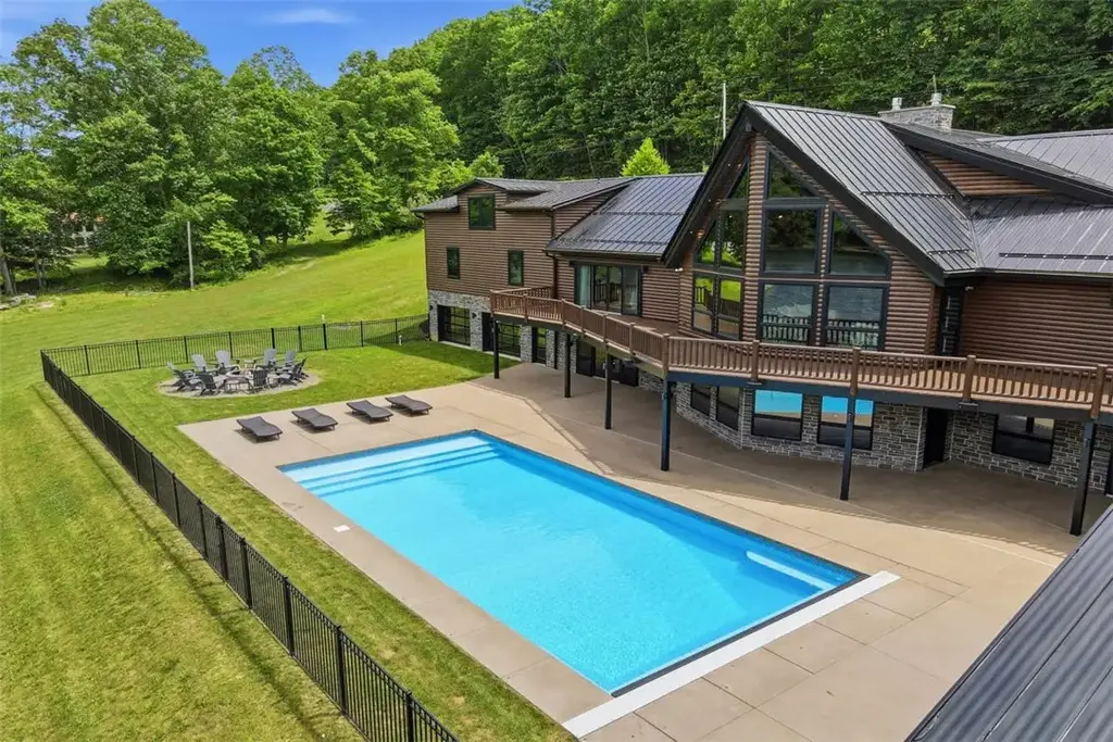 1050 Wattersonville Road, Cowansville