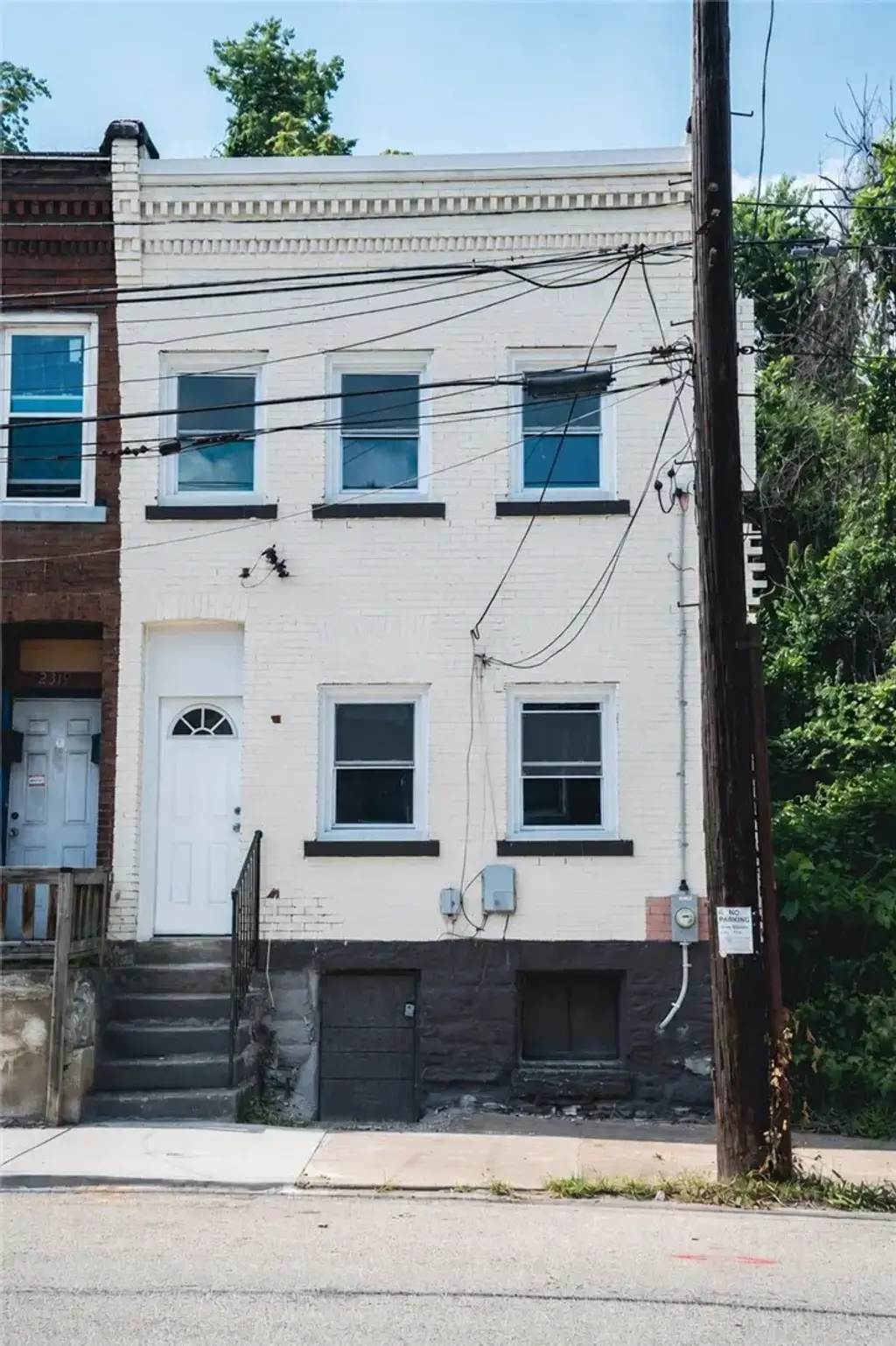 2321 Centre Avenue , Hill District