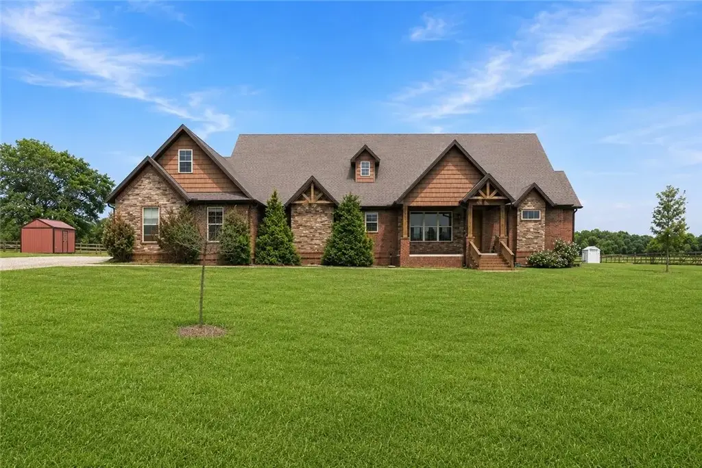 13414 Pearson Ranch Road, Prairie Grove