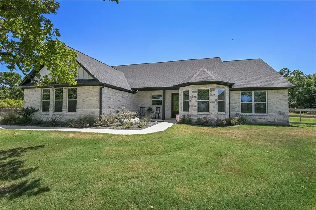 7532 Field Creek Estates Drive, Bryan