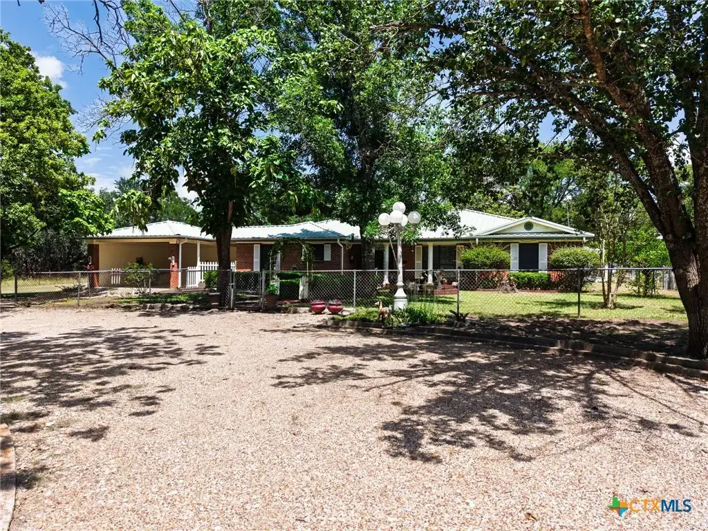 105 Lms Lane, Gatesville