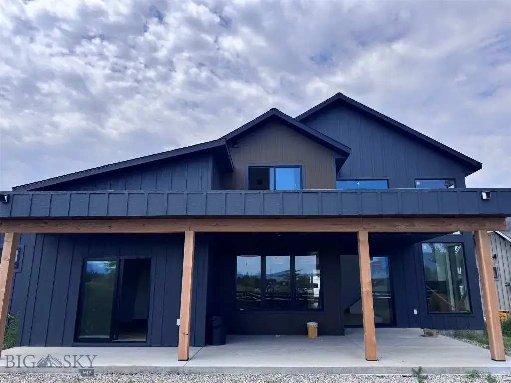 1592 Ryun Sun Way, Bozeman