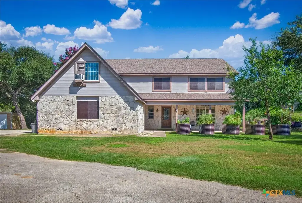 2611 Barton Hill Drive, Bulverde