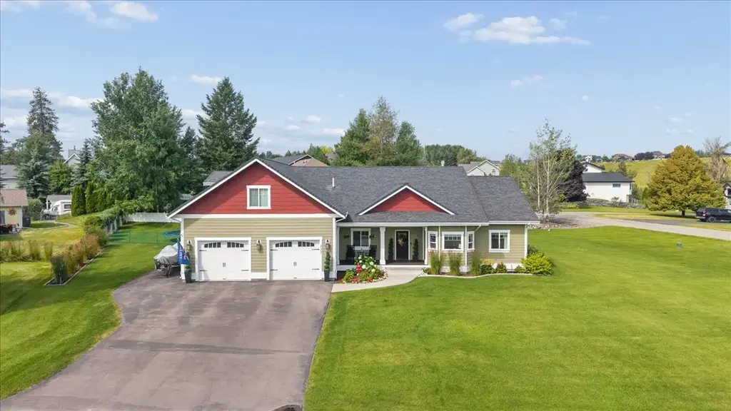 333 Stillwater Loop, Kalispell