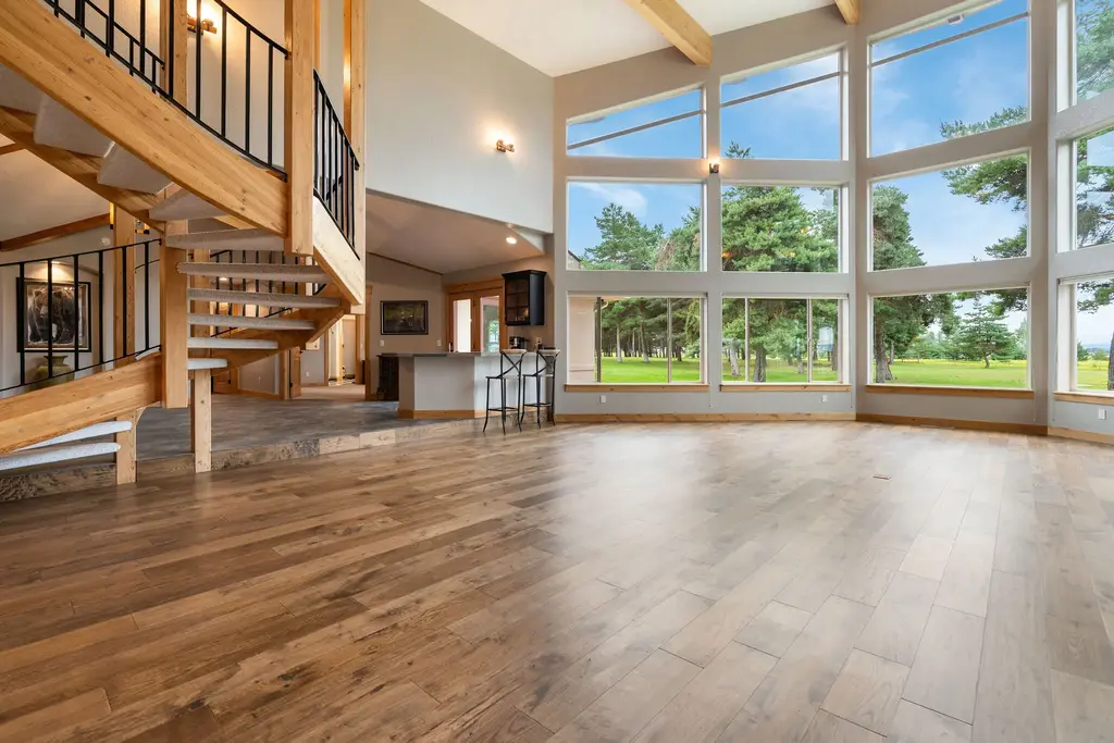 618 Leonard Lane, Kalispell