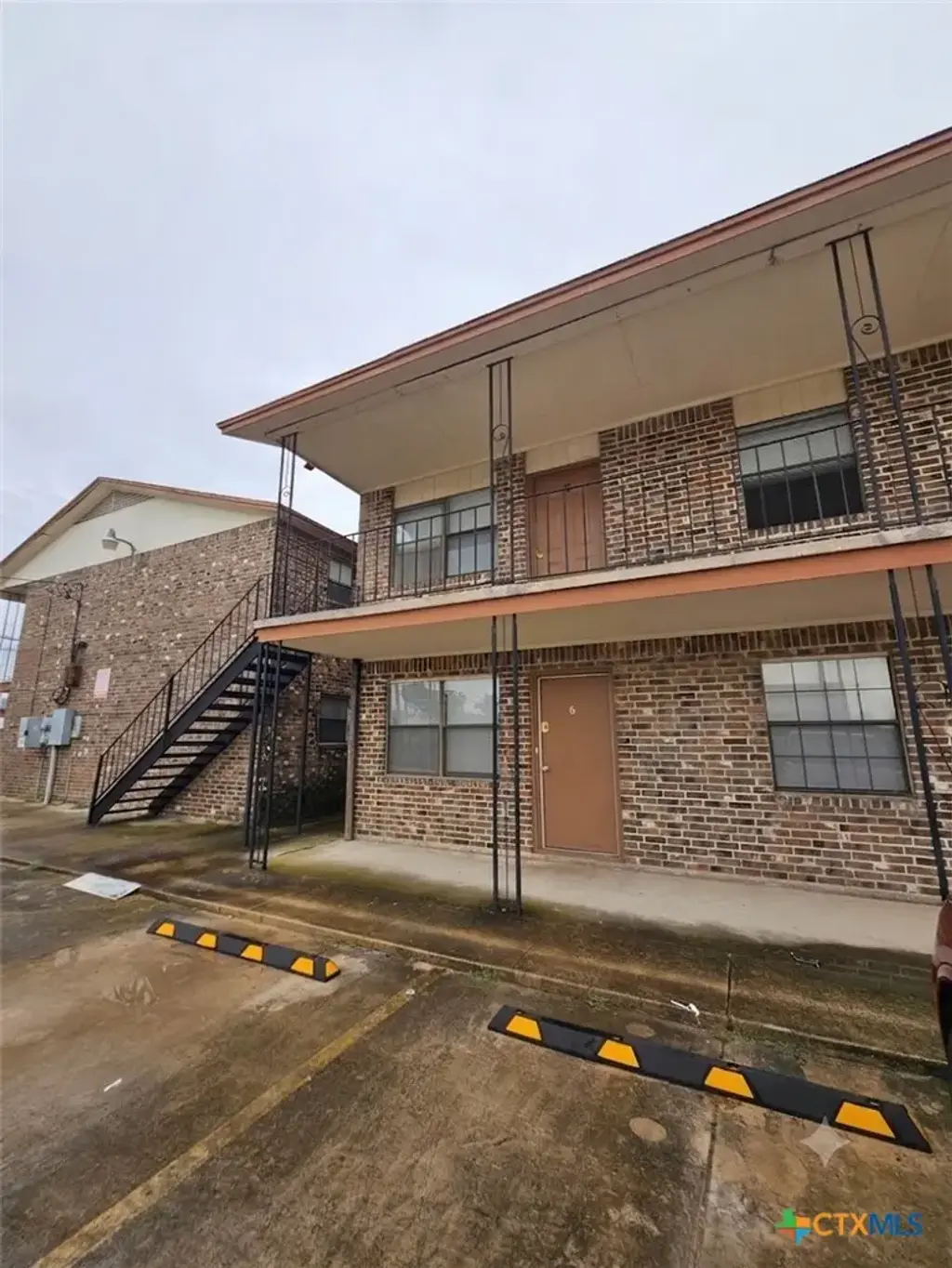 102 E Avenue A 6, Copperas Cove