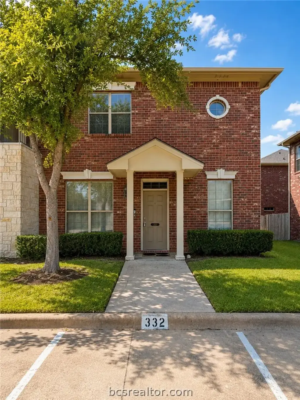 332 Forest Drive, College Station