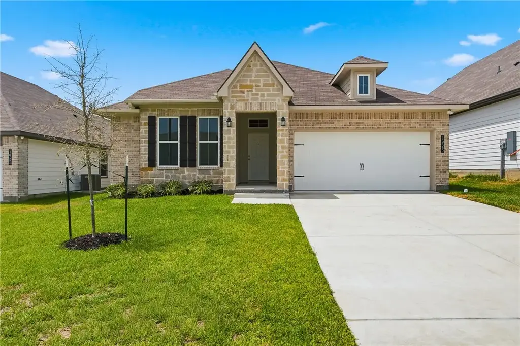 1923 Sebright Drive, Bryan