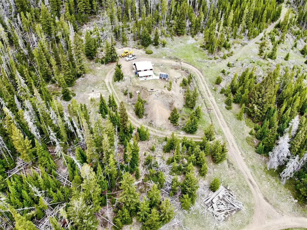 22 Indian Creek Road, Townsend