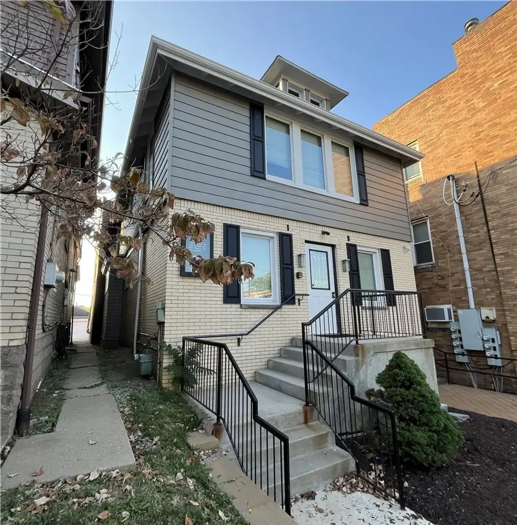 2987 West Liberty Avenue , Dormont