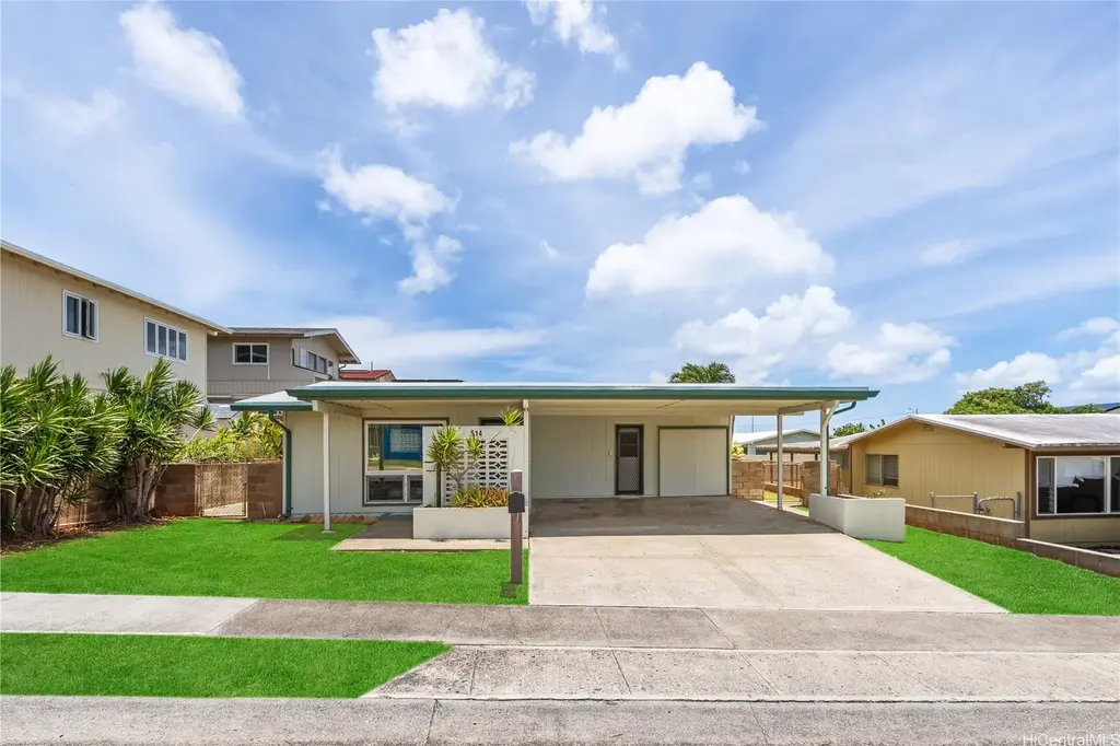 514 Kaumakani Street, Honolulu