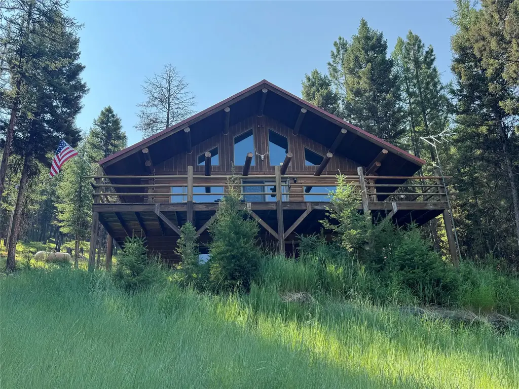 993 Stagecoach Drive, Seeley Lake