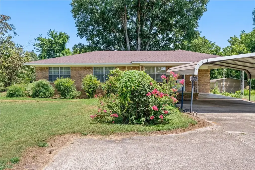 1304 N Main Street, Mulberry