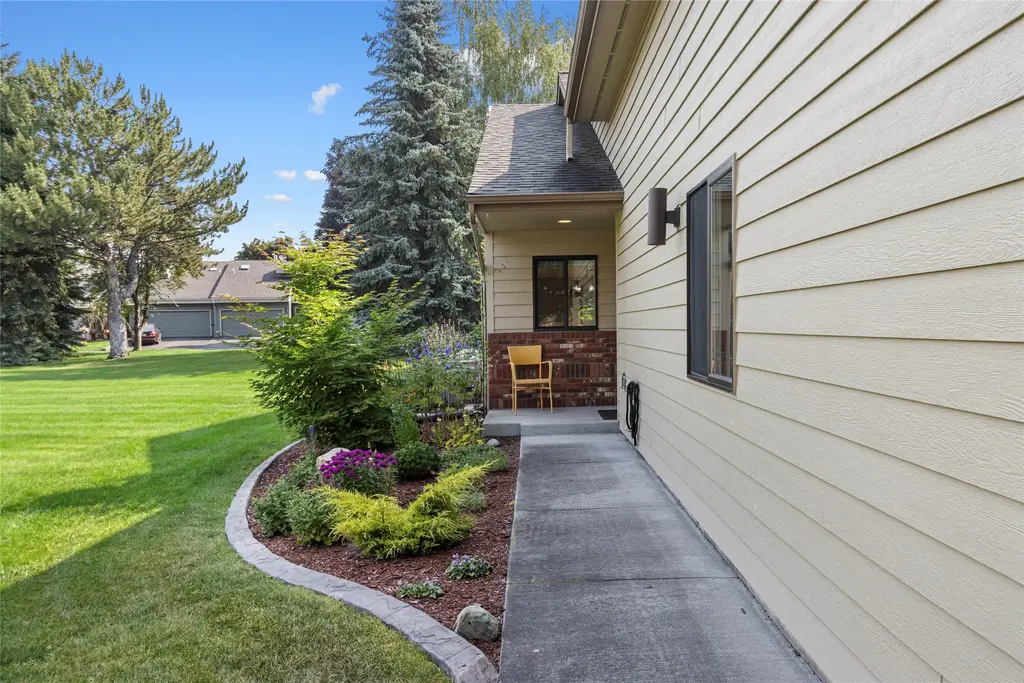 174 Fairway Boulevard, Kalispell
