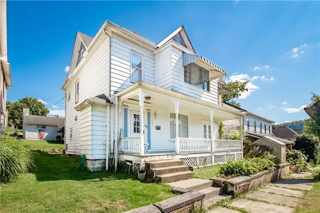 607 Purdum Street , East Brady