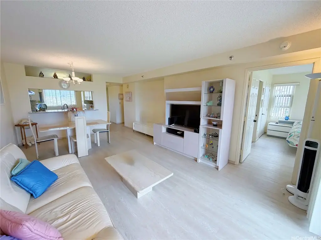 3054 Ala Poha Place # 1010, Honolulu