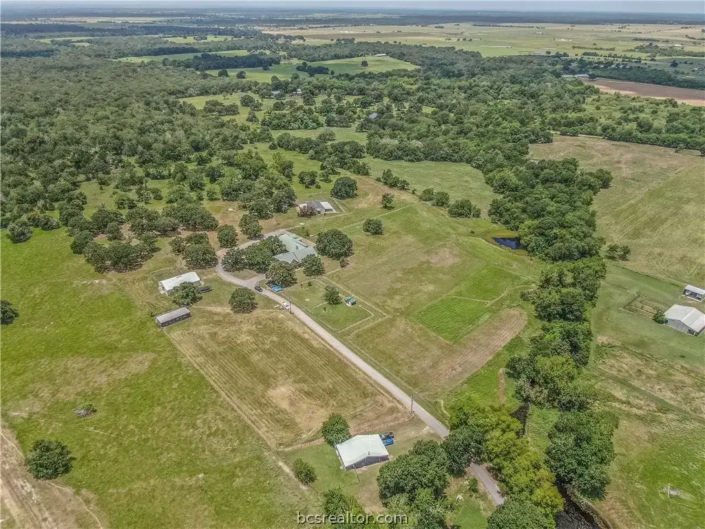 7353 Dick Elliott Road, Bryan