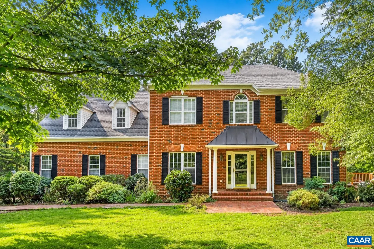 292 Keswick Glen Dr, Keswick